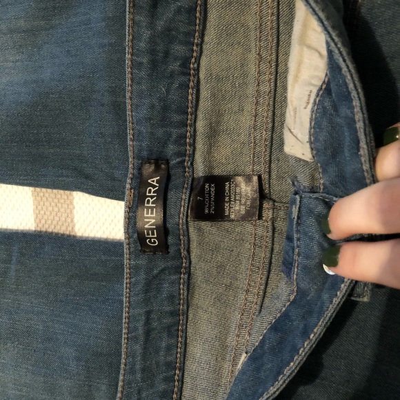 Ripped skinny jeans - Picture 3 of 5